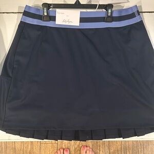 Lady Hagen large pleat golf skort, NWT Navy